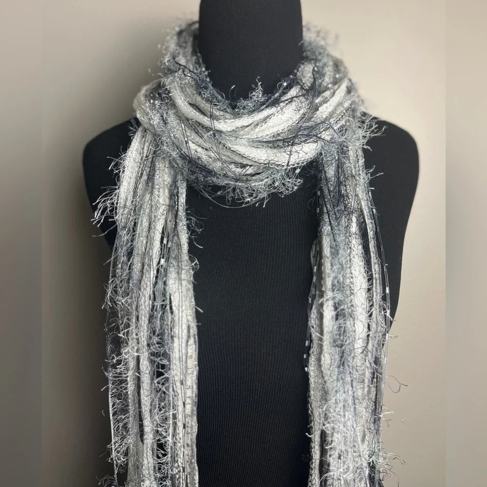 White and silver shaggy boho scarf - Picture 6 of 8